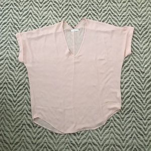 LUSH V-NECK BLOUSE